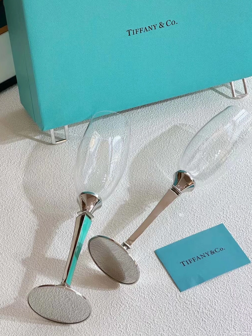 WINE GLASSWARE TIFFANY SET 0728